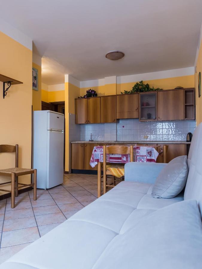 El Rocol Aparthotel Vezza dʼOglio Εξωτερικό φωτογραφία