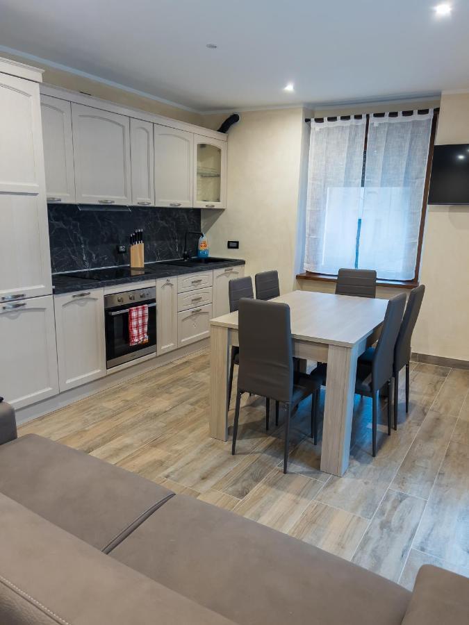 El Rocol Aparthotel Vezza dʼOglio Εξωτερικό φωτογραφία