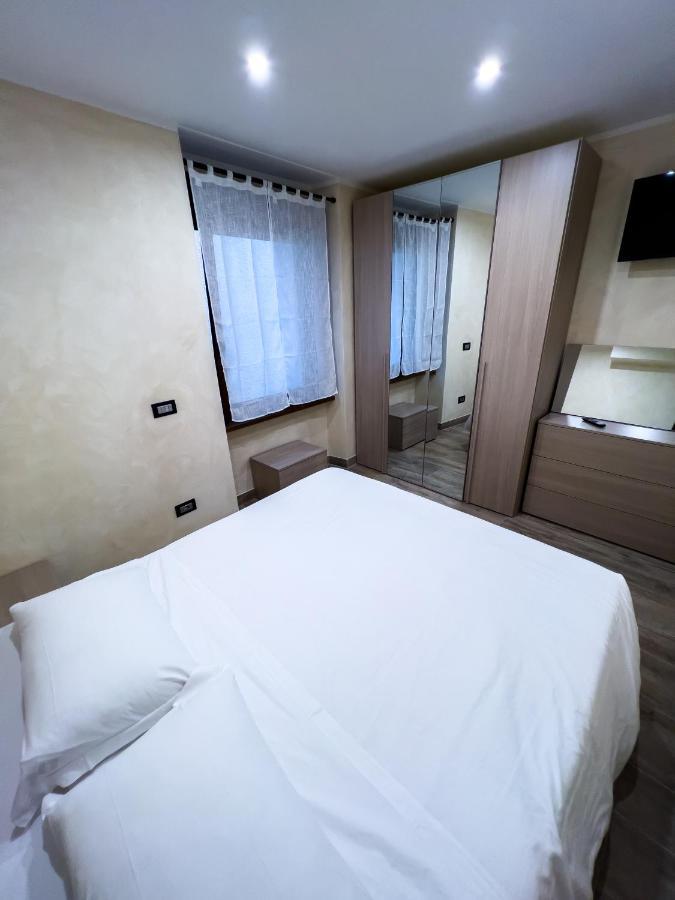 El Rocol Aparthotel Vezza dʼOglio Εξωτερικό φωτογραφία
